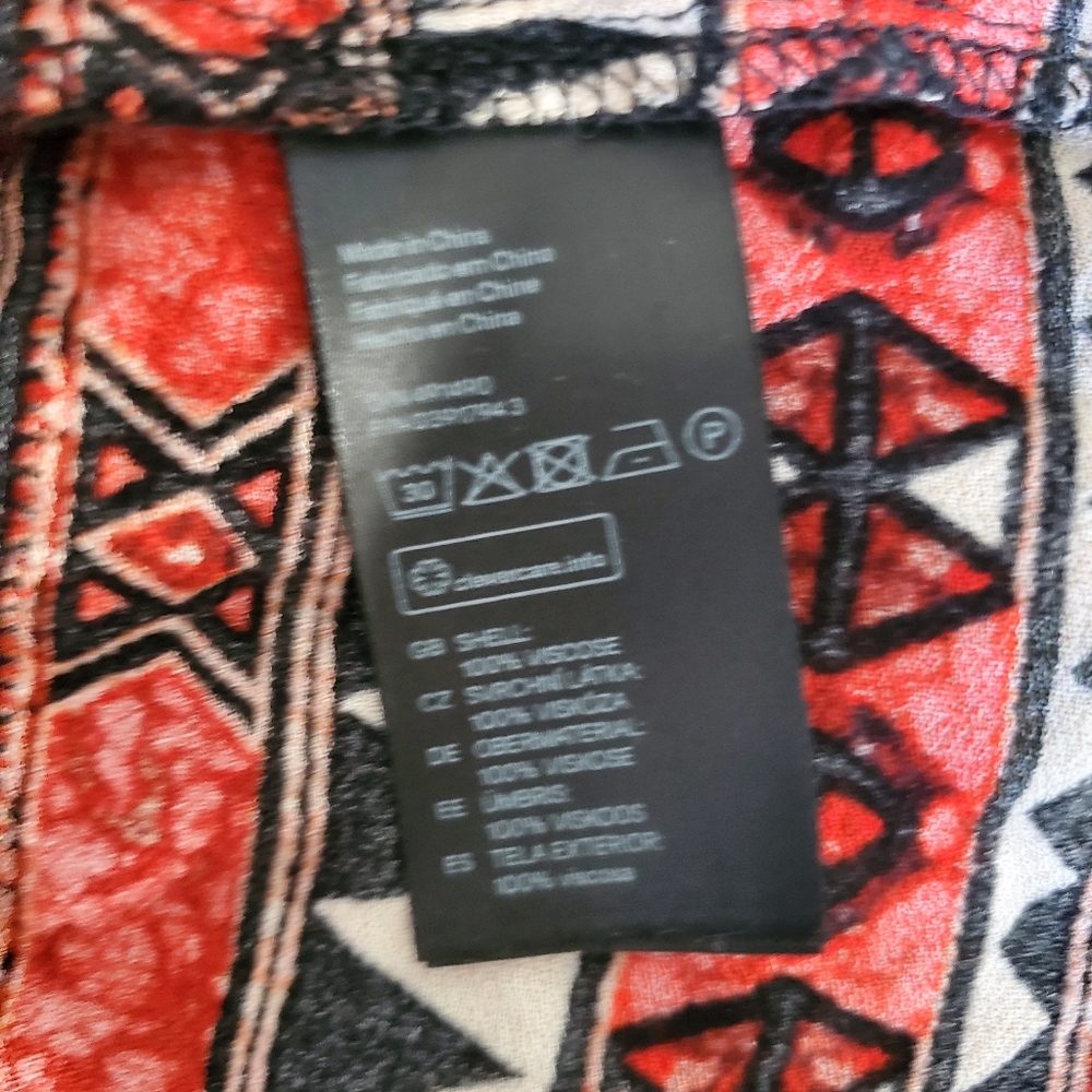 H&M Tank - Picture 6 of 7